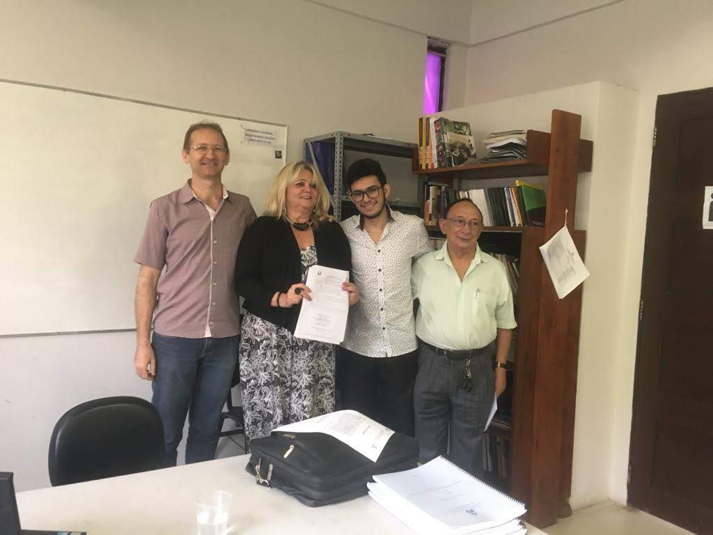MSc. Luiz Sousa na defesa de mestrado com a banca examinadora